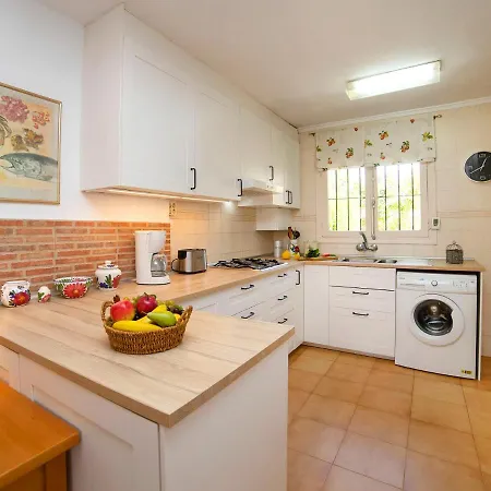 Vega By Interhome *